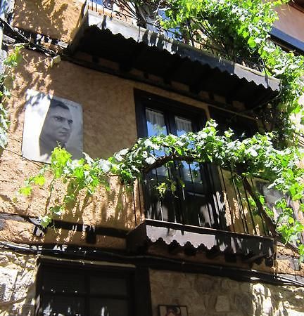 Villa Casa De La Parra Mogarraz Exterior foto